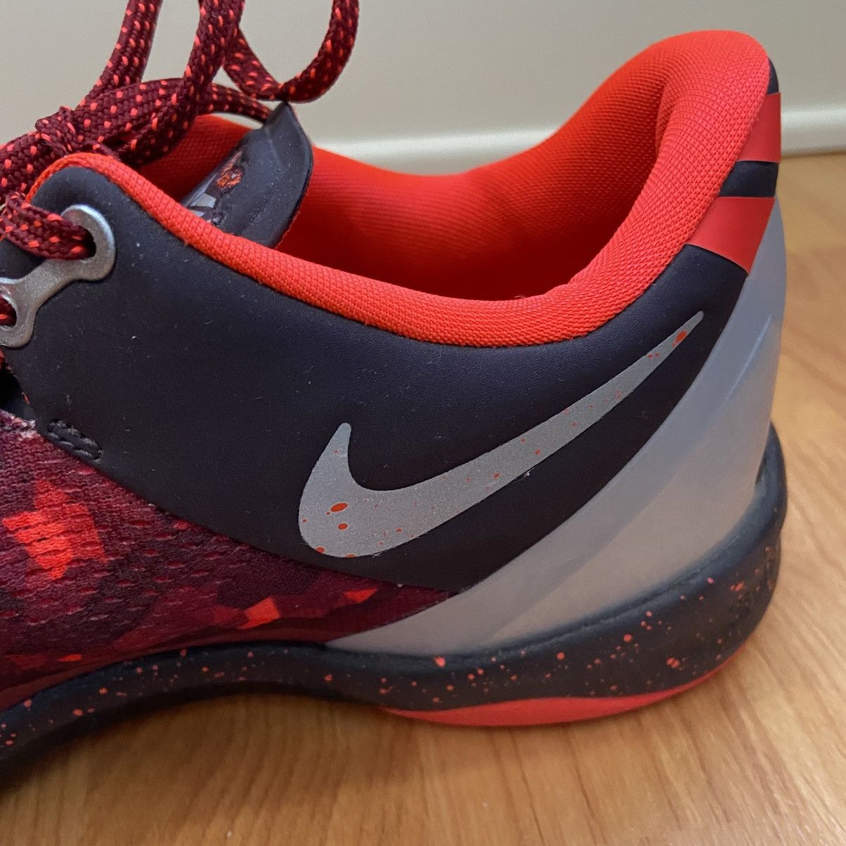 Nike Nike Men’s Kobe 8 Year of the Snake Port Wine Shoes Size 11 Size US 11 / EU 44 - 12 Thumbnail