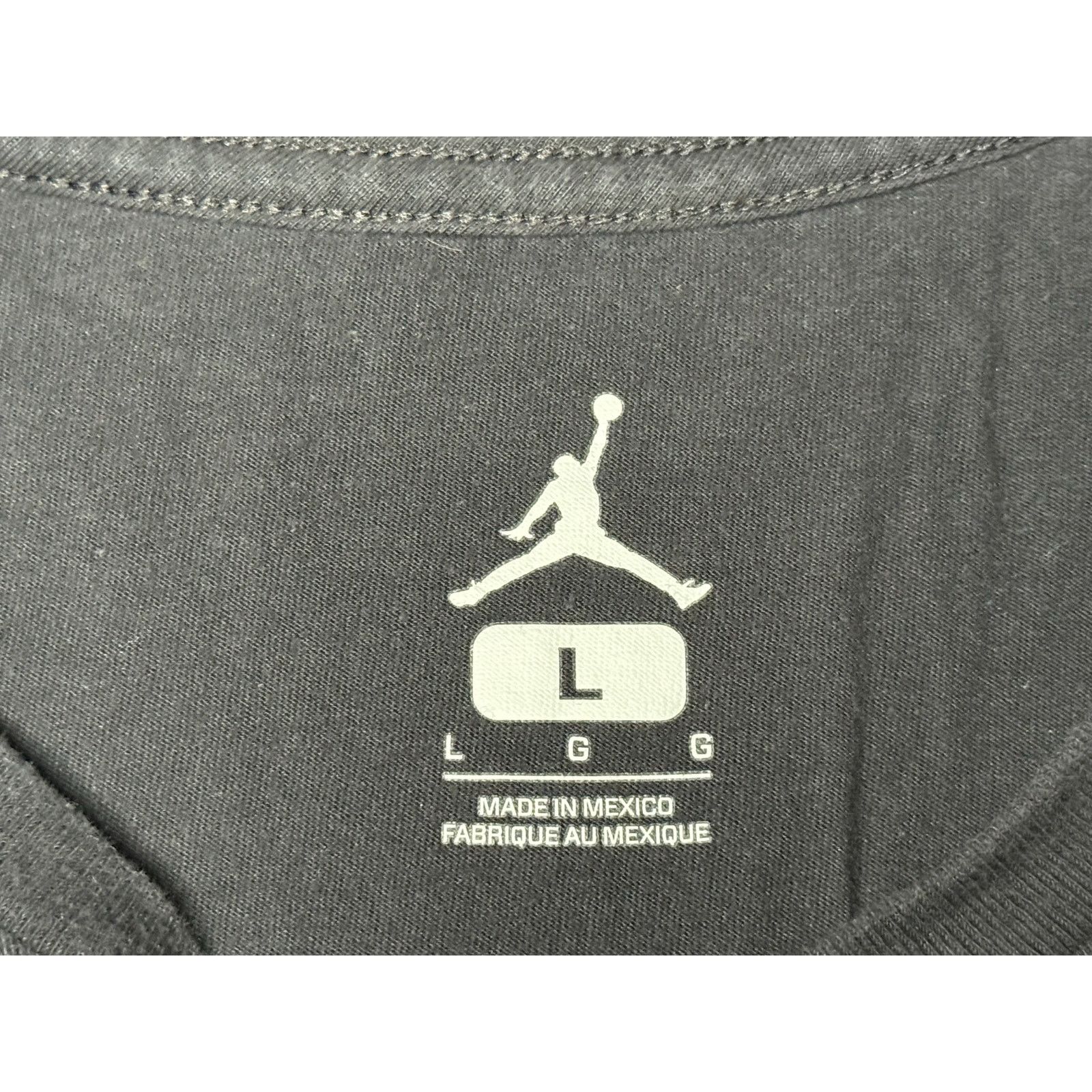 Jordan Brand Air Jordan Basketball Long Sleeve T-shirt Large Size US L / EU 52-54 / 3 - 3 Thumbnail