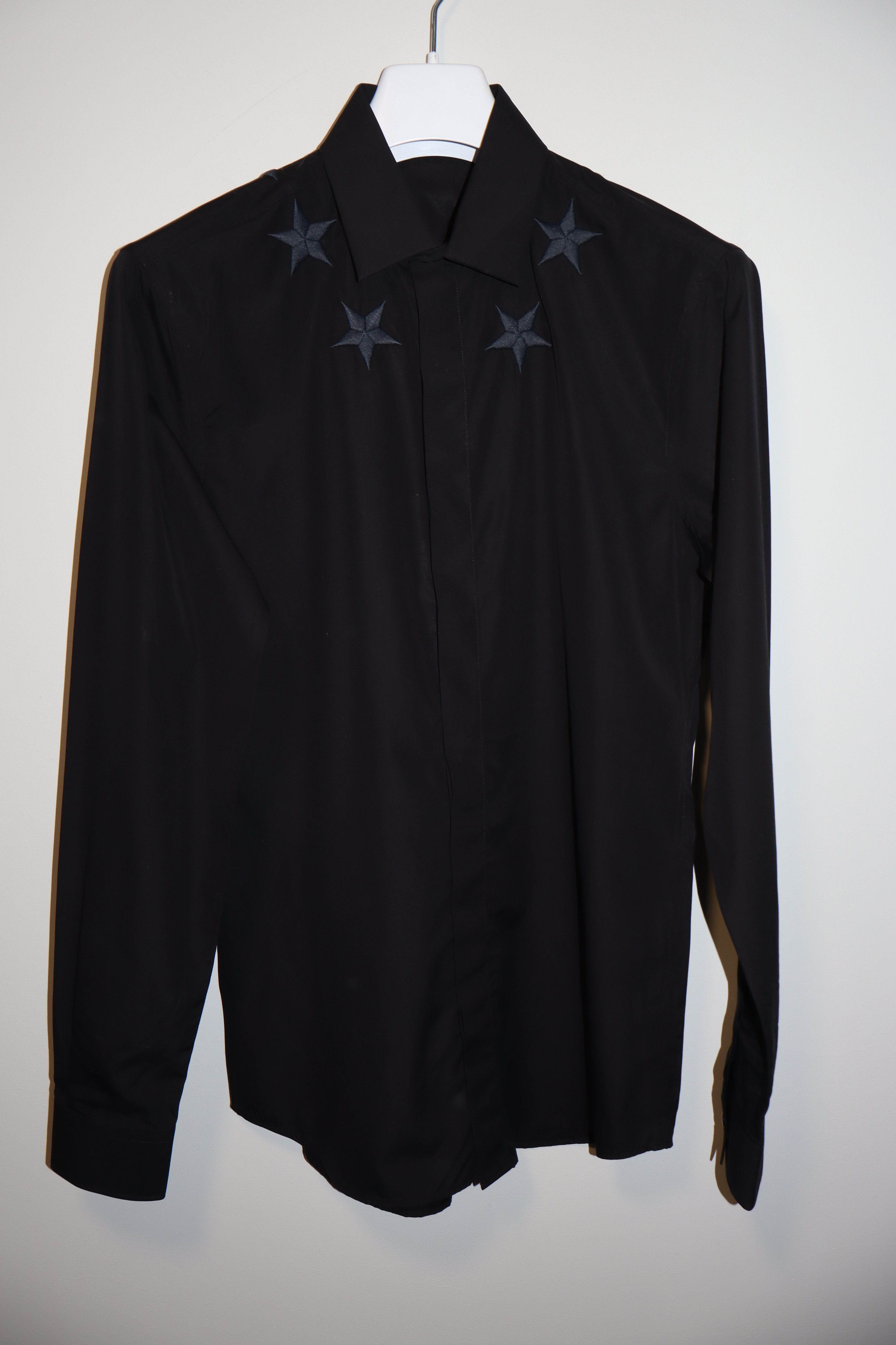 image of Givenchy Classic Star Embroidery Shirt in Black, Men's (Size XL)