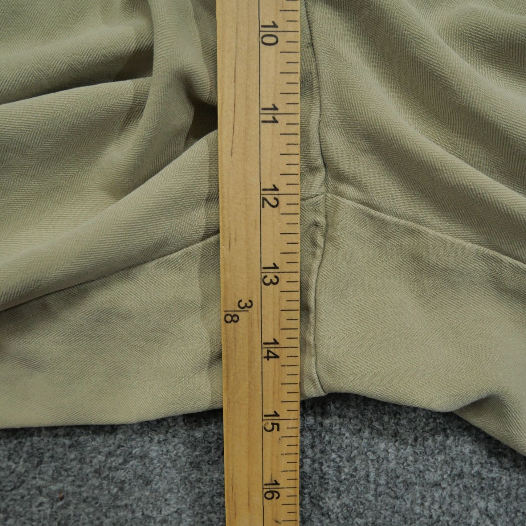 Tommy Bahama Tommy Bahama Shorts Mens 42 Tan Khaki Silk Chino Casual Adult Size US 42 / EU 58 - 6 Thumbnail