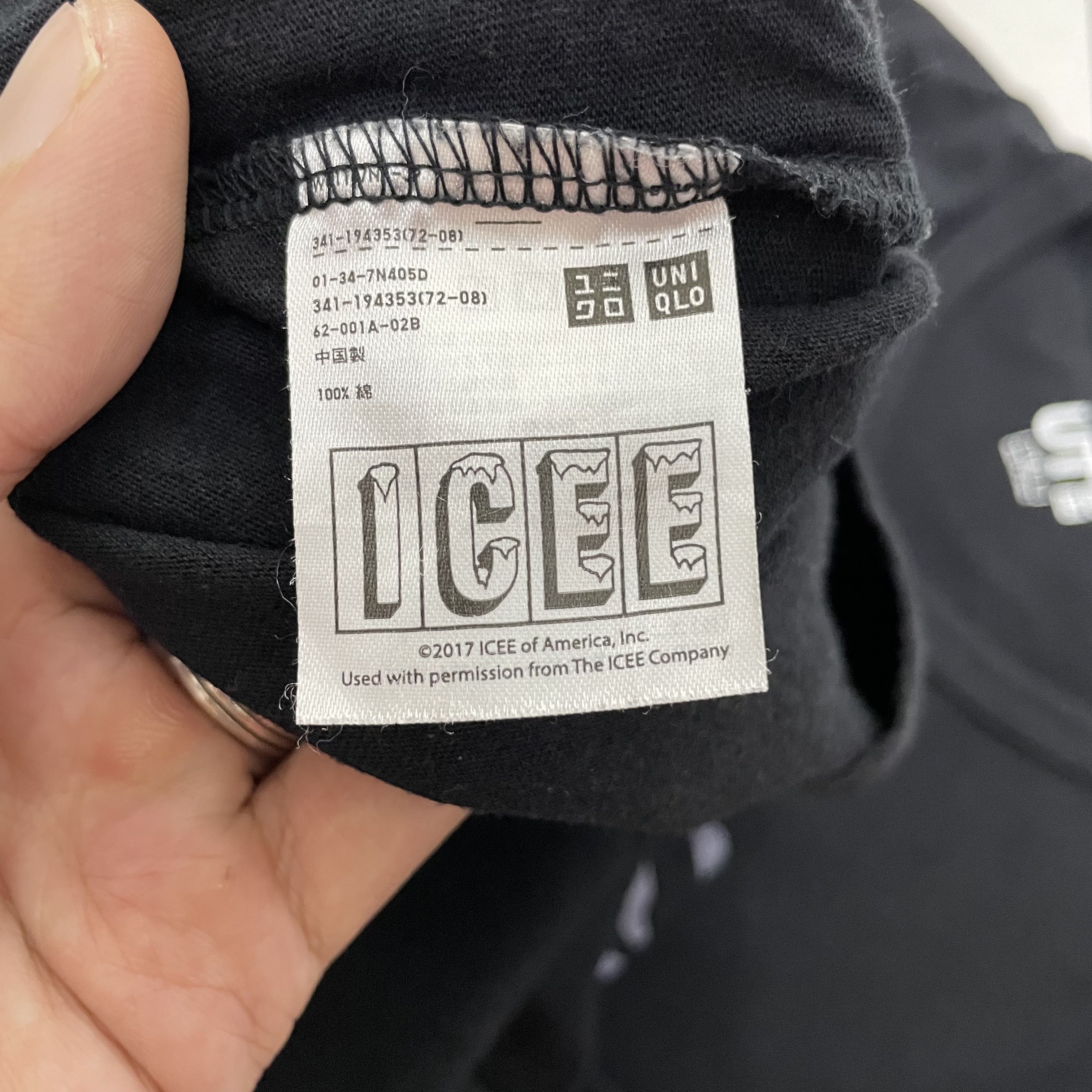 Icecream × Japanese Brand × Uniqlo UNIQLO ICEE POLAR BEAR UT TSHIRT Size US XL / EU 56 / 4 - 4 Thumbnail