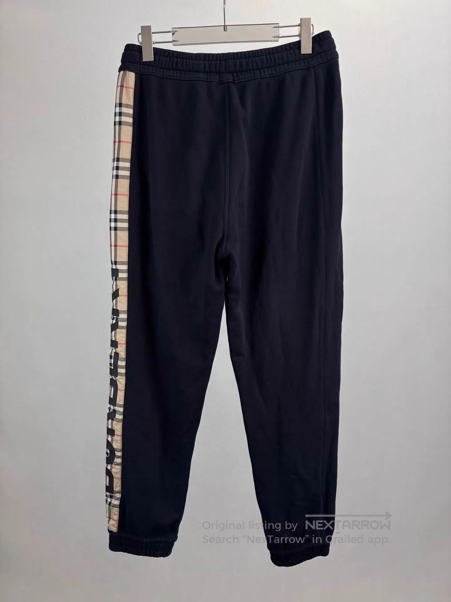 Burberry Black Plaid Stripe Jogger Sweatpants. Size US 30 / EU 46 - 2 Thumbnail