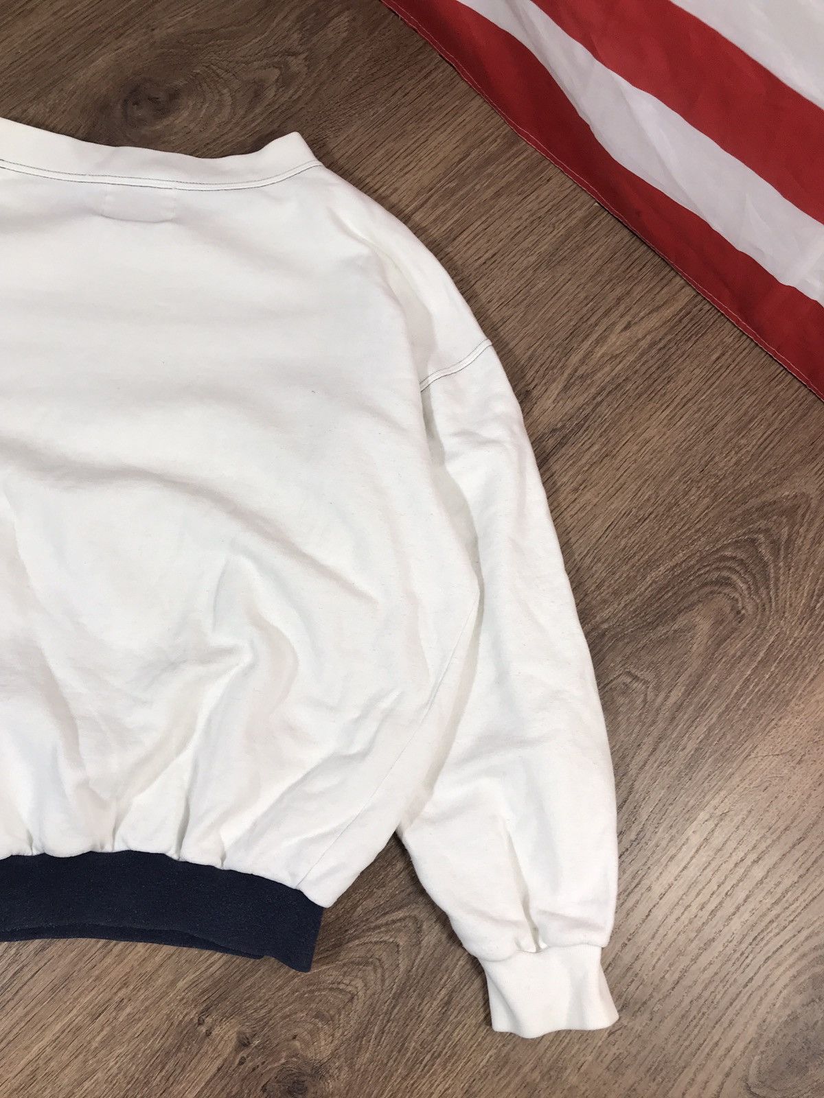 Iceberg Iceberg Vintage Sweatshirt Size L Size US L / EU 52-54 / 3 - 12 Thumbnail