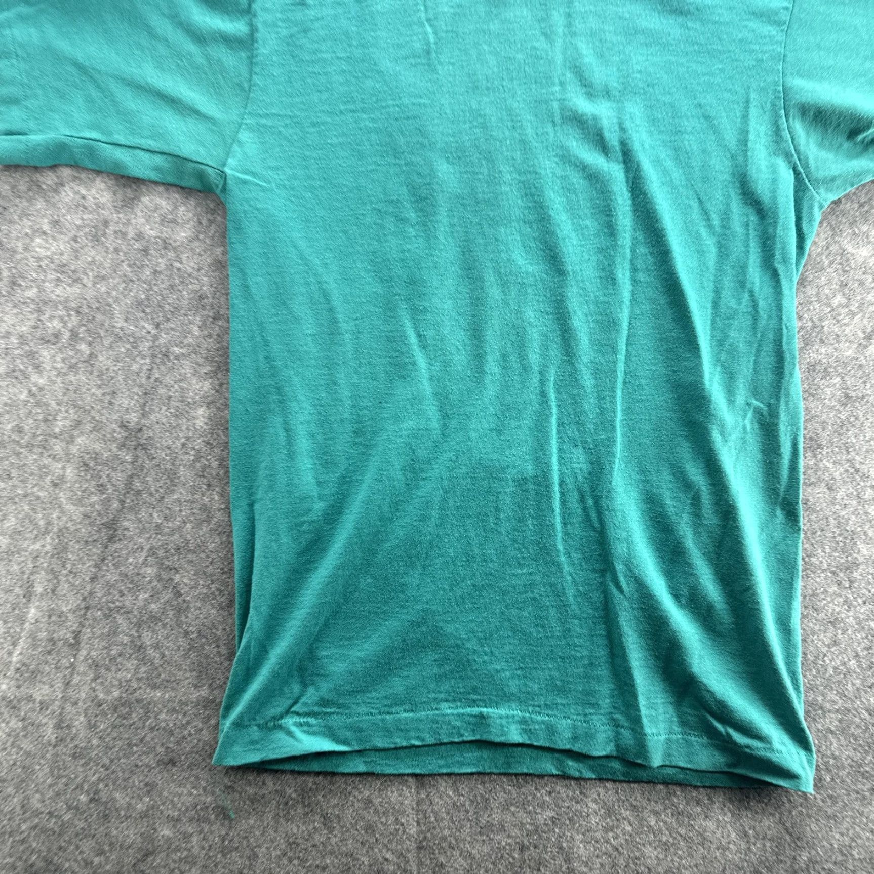 Fruit Of The Loom VINTAGE Robinhood Archery Club Shirt Mens Small Green 3D Animal Shoot 90s USA Size US S / EU 44-46 / 1 - 4 Thumbnail