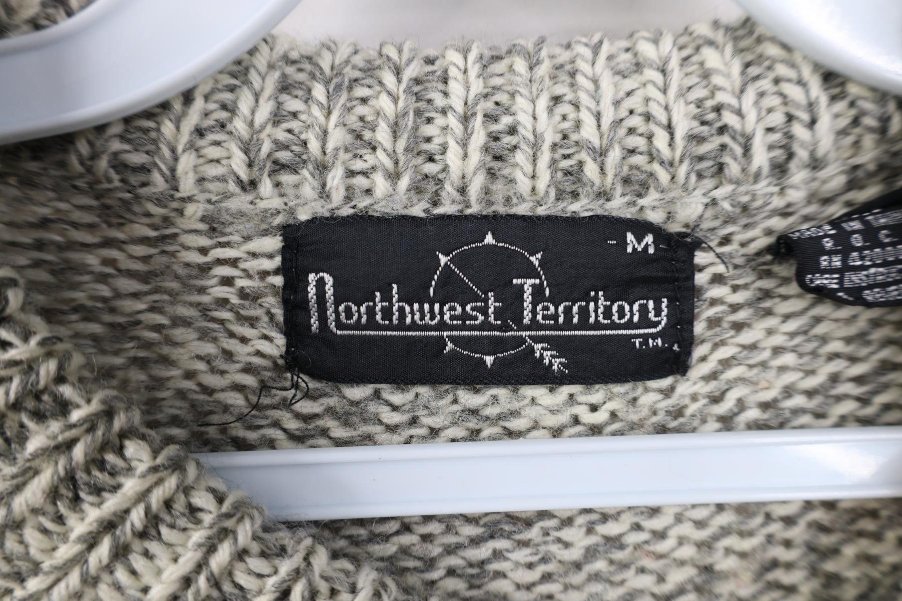 Vintage Vintage 90s Streetwear Wool Blend Knit Fair Isle Sweater Size M / US 6-8 / IT 42-44 - 4 Thumbnail