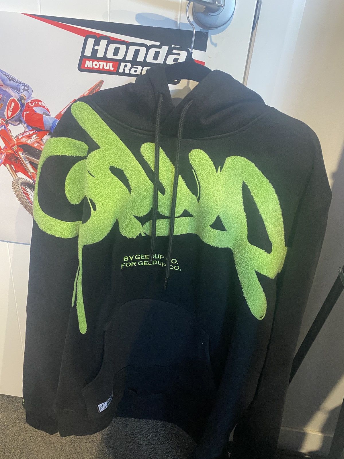 Designer Geedup Green Handstyle Size Large Size US L / EU 52-54 / 3 - 1 Thumbnail