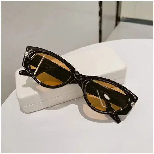Vintage Retro punk sunglasses Size ONE SIZE - 3 Thumbnail