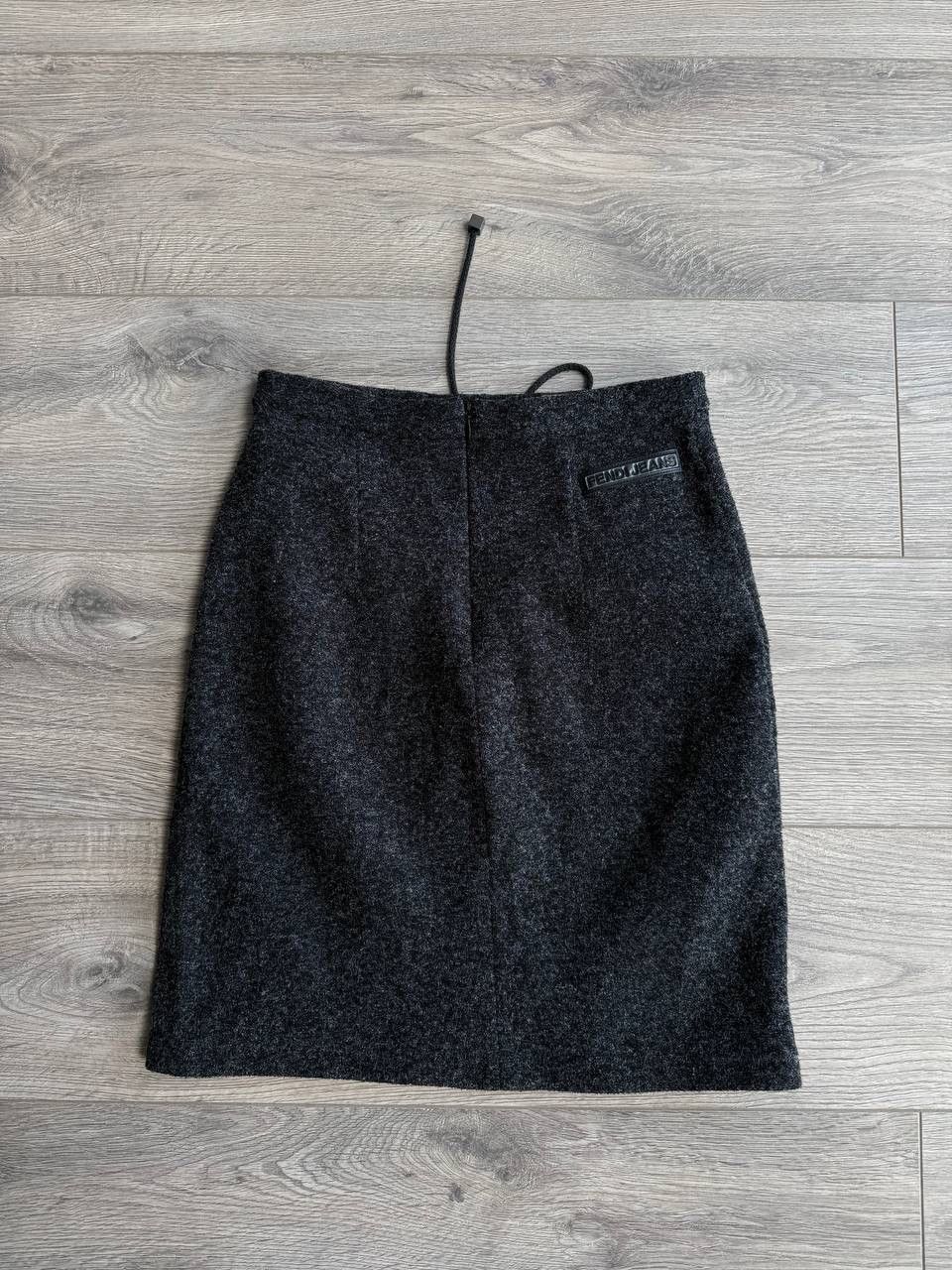 Fendi Fendi skirt Size 27" / US 4 / IT 40 - 8 Thumbnail