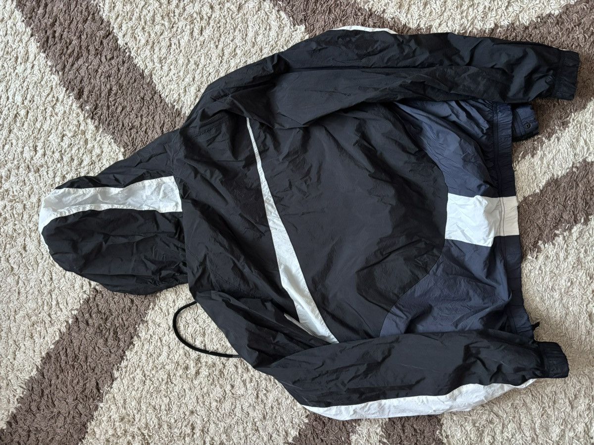Other Nike Big Swoosh logo Size 44S - 4 Thumbnail
