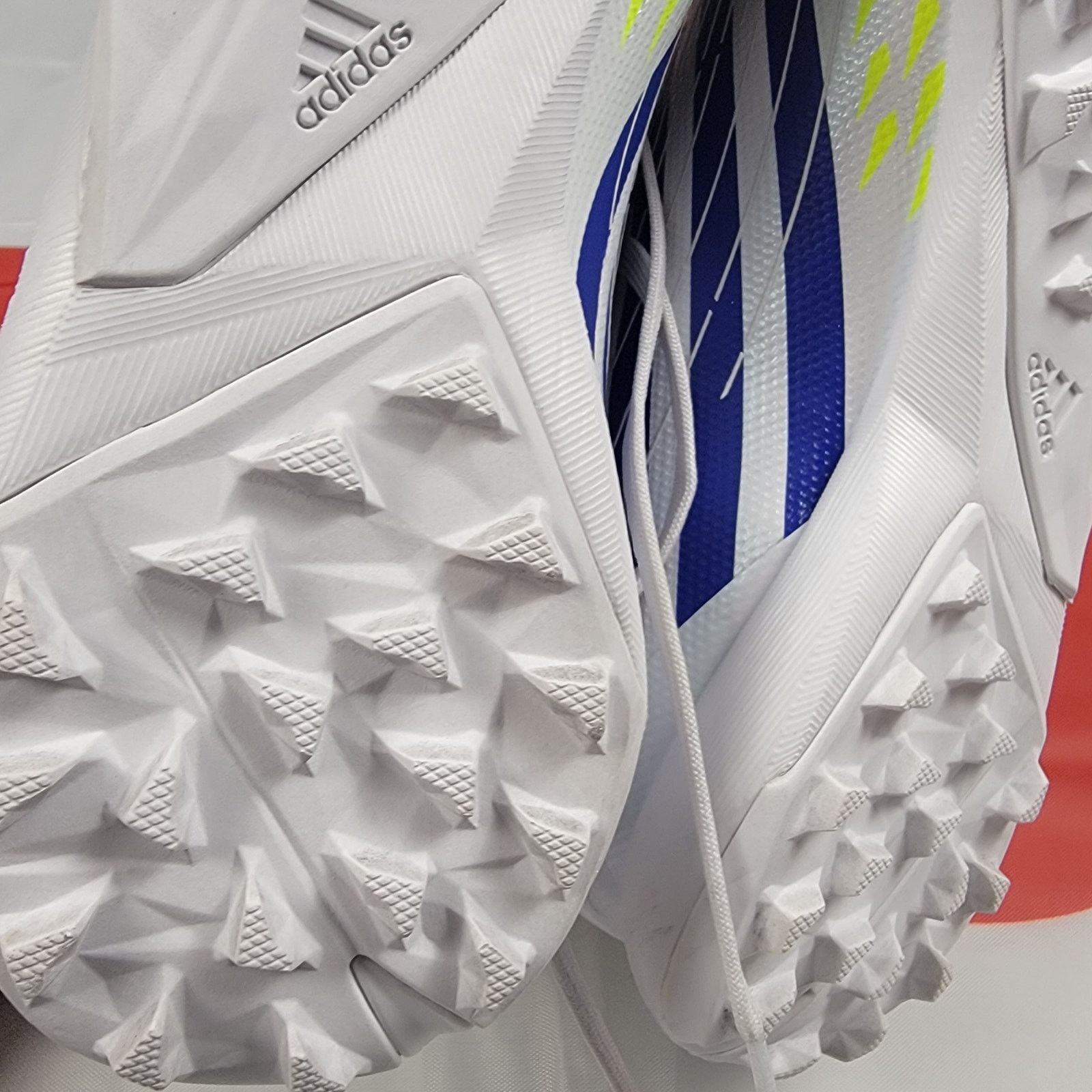 Adidas Adidas Predator Edge.3 TF 'Al Rihla Pack -White' Sz 8.5 (81) Size US 8.5 / EU 41-42 - 6 Thumbnail