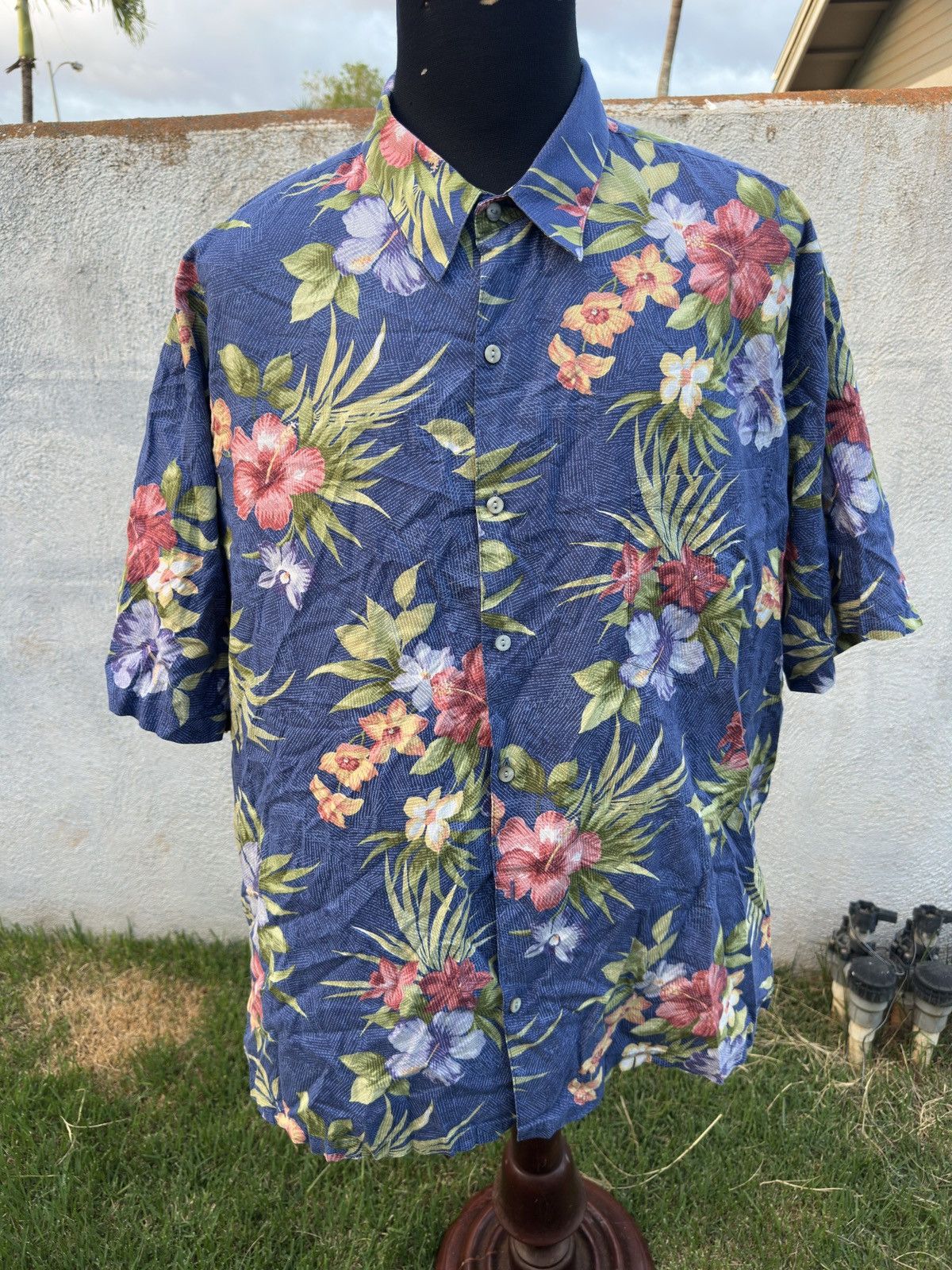 Tori Richard PreOwned Tori Richard Hawaiian Print Multicolored Men's 3XL Size US XXL / EU 58 / 5 - 1 Thumbnail