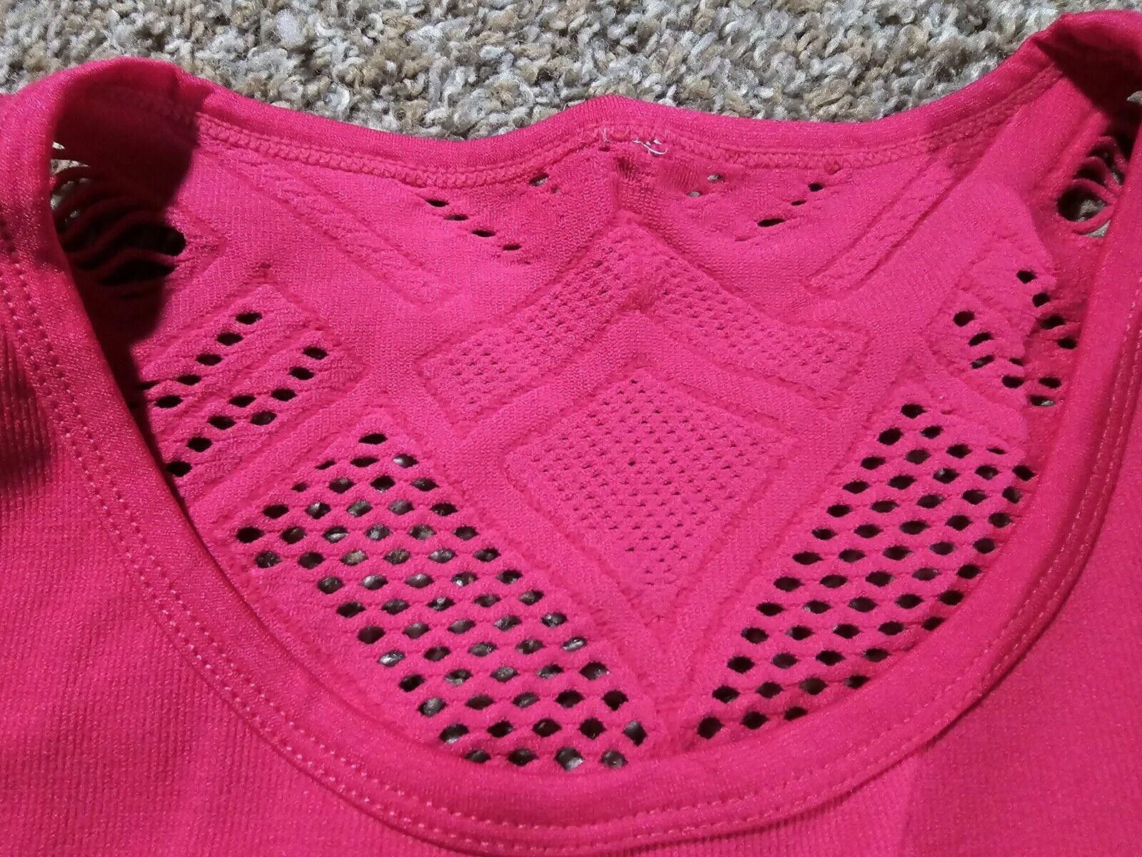 Fabletics Fabletics womens doiley sleeve pink top SEE MEASUREMENTS Size M / US 6-8 / IT 42-44 - 6 Thumbnail