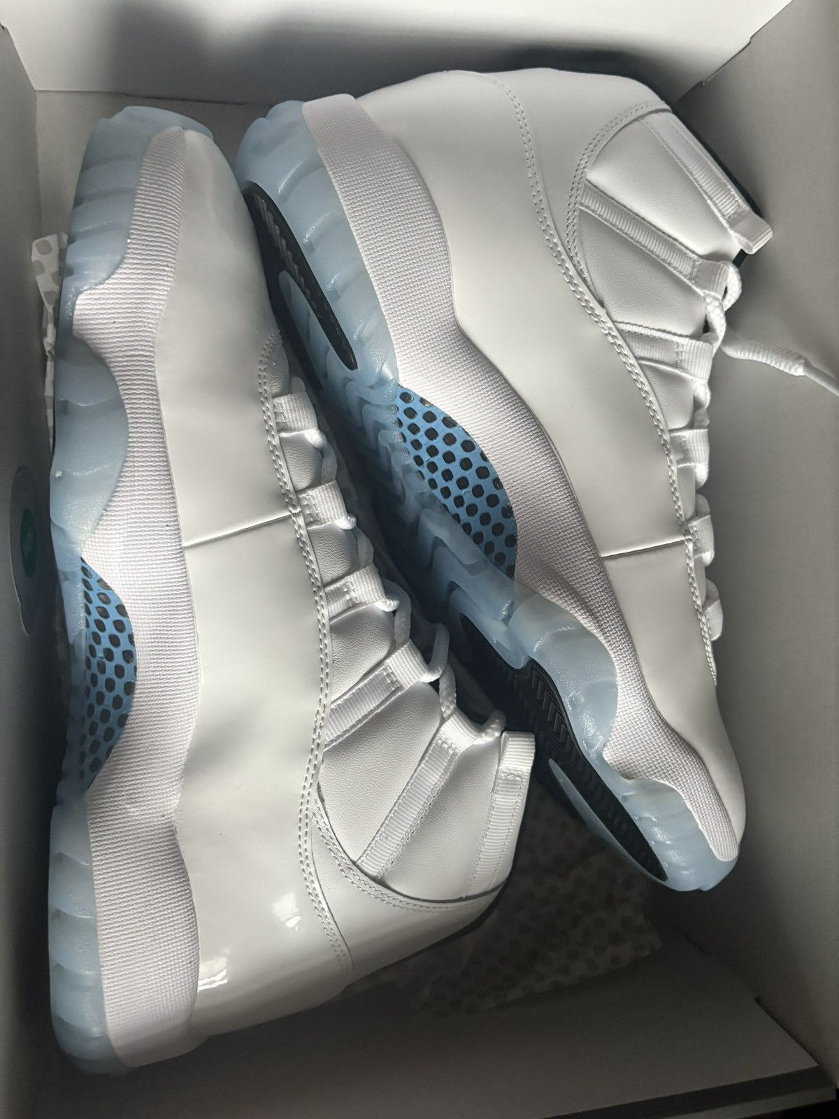 Jordan Brand AIR JORDAN 11 RETRO BLUE-BLACK Size US 10 / EU 43 - 6 Thumbnail