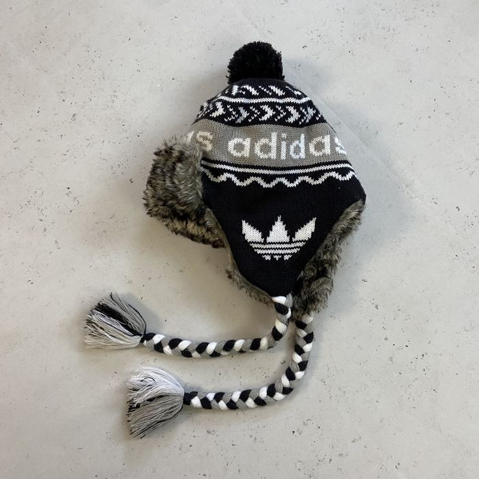 Adidas shop trapper hat