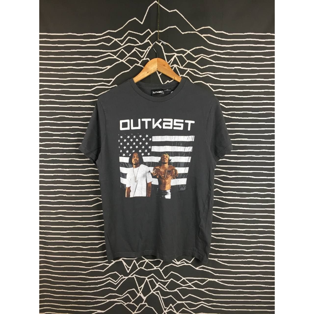 Band Tees Outkast Stankonia Album Cover Artwork Hip Hop Rap Tees Size US M / EU 48-50 / 2 - 2 Thumbnail