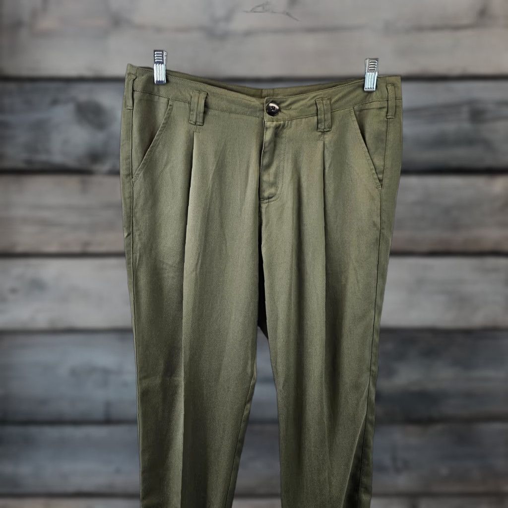 Vintage Sundance Womens Pants Sz 10 Green Pleated Front Tencel High Rise Dress Pants Women 10 Green Sundance Size 32" / US 10 / IT 46 - 1 Thumbnail