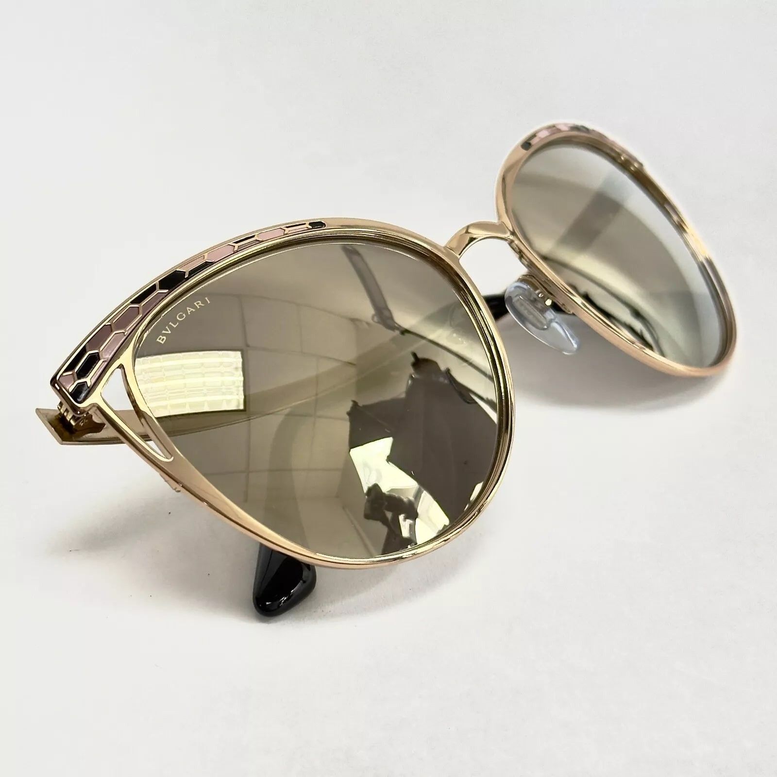 Bvlgari BVLGARI Serpenti BV6083 Rose Mirror Snake Sunglasses 6083 Size ONE SIZE - 2 Thumbnail