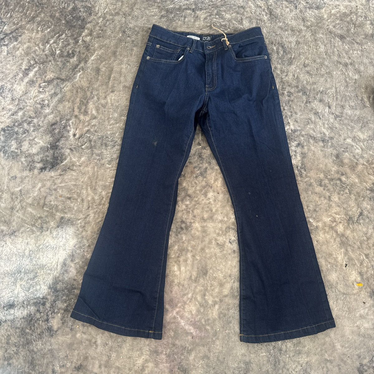 Other navy blue flared denim jeans Size US 32 / EU 48 - 1 Thumbnail