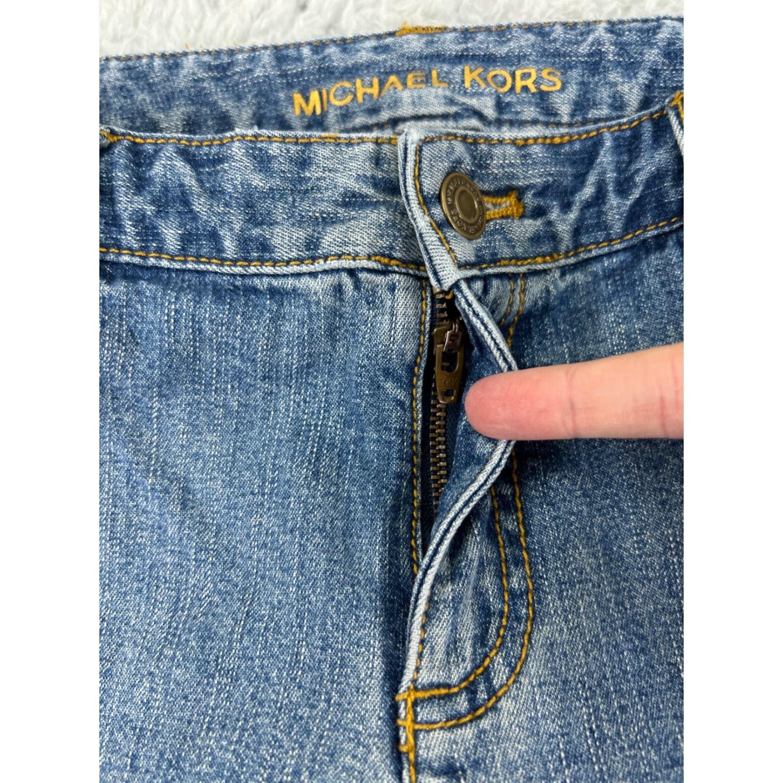 Michael Kors VINTAGE Michael Kors Jeans Womens Size 10 Bootcut Denim Light Wash Cotton Spandex 90s, American Female Size 32" / US 10 / IT 46 - 5 Thumbnail