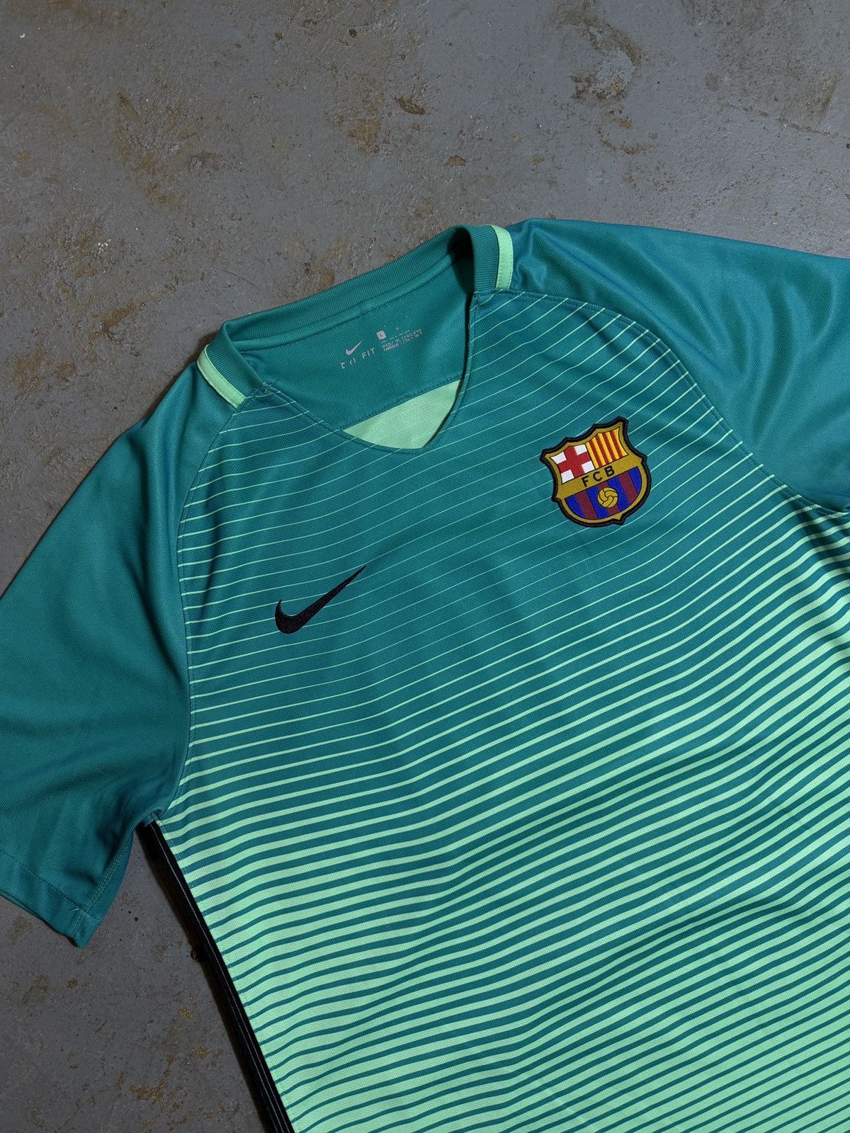 Nike Messi Barcelona Nike Soccer Kit Size US L / EU 52-54 / 3 - 2 Thumbnail
