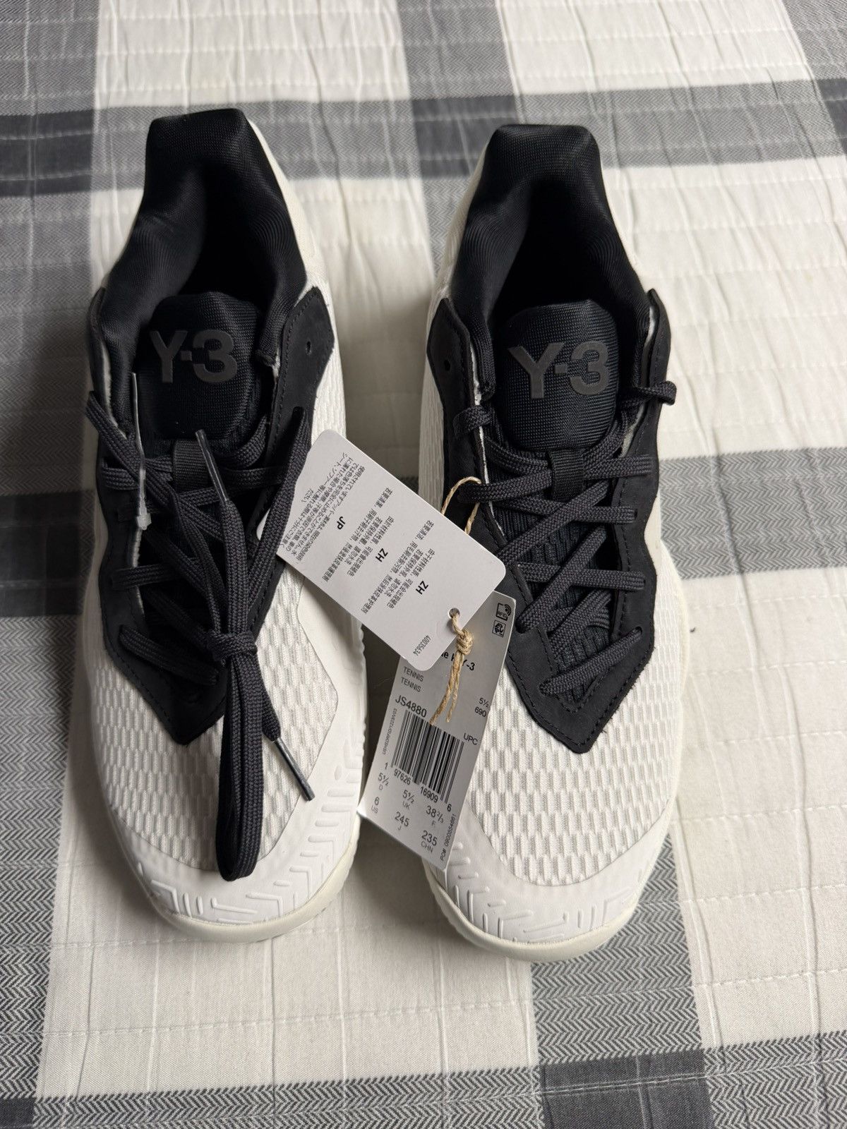 Y-3 Brand new Adidas Barricade K Y-3 Shoes Size US 6 / EU 39 - 3 Thumbnail