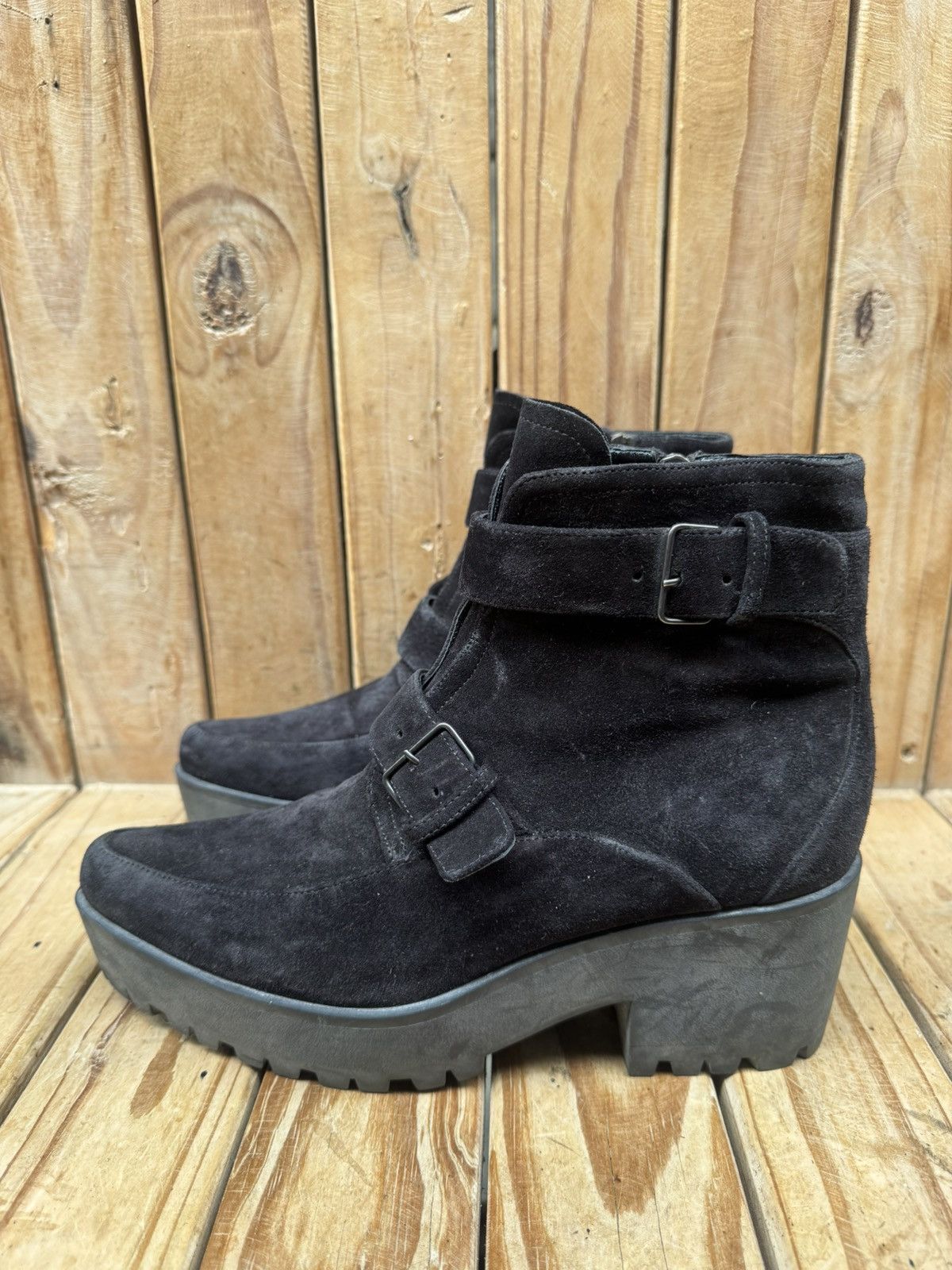 Miu Miu Miu miu heeled suede buckled boots Size US 7 / IT 37 - 18 Thumbnail