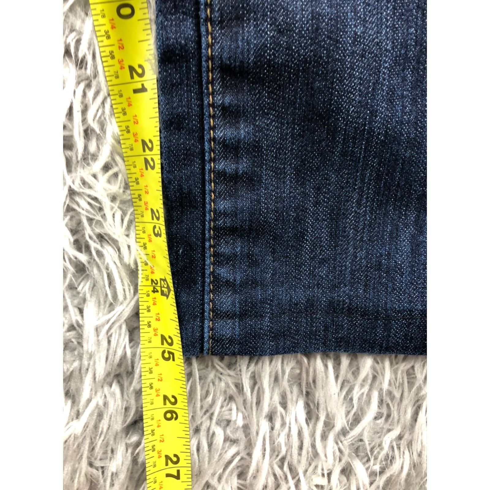 Vintage Wet Seal Jeans Short Juniors Womens Blue Dark Wash Size 11 Denim 5-Pocket Regular Rise Low 26in Inseam Belt Loops Zipper Button Size 32" / US 10 / IT 46 - 3 Thumbnail