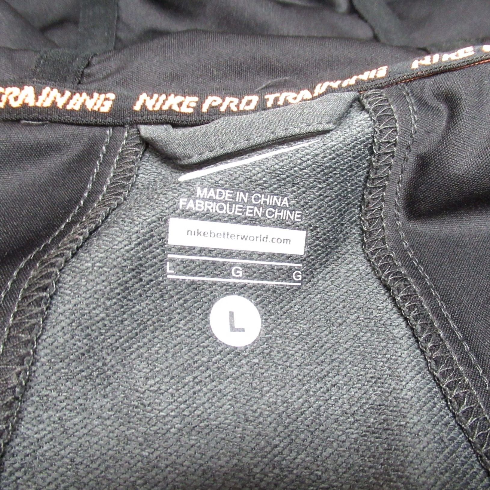 Nike VINTAGE Nike Pro Training Jacket Mens L Black Hood Water Repellant Full Zip Athletic Size US L / EU 52-54 / 3 - 4 Thumbnail