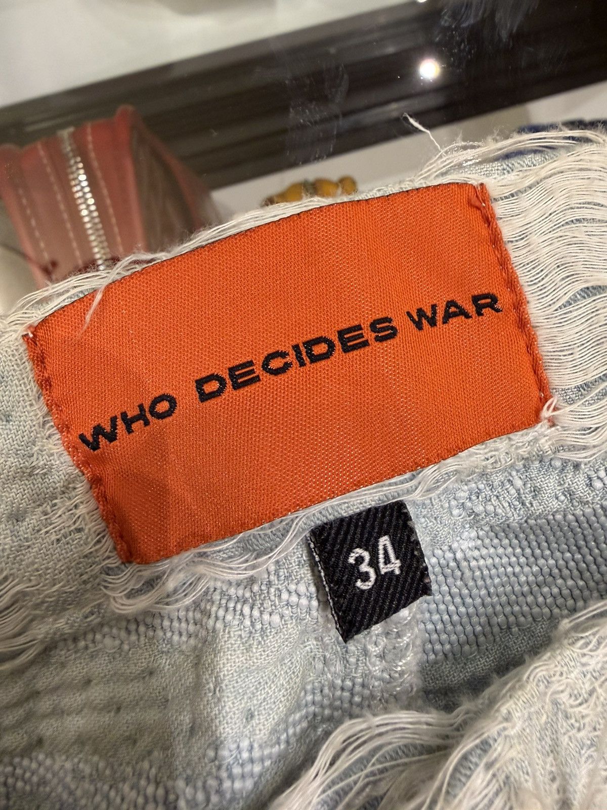 Who Decides War Who Decides War Frayed Denim Jeans Size US 34 / EU 50 - 3 Thumbnail