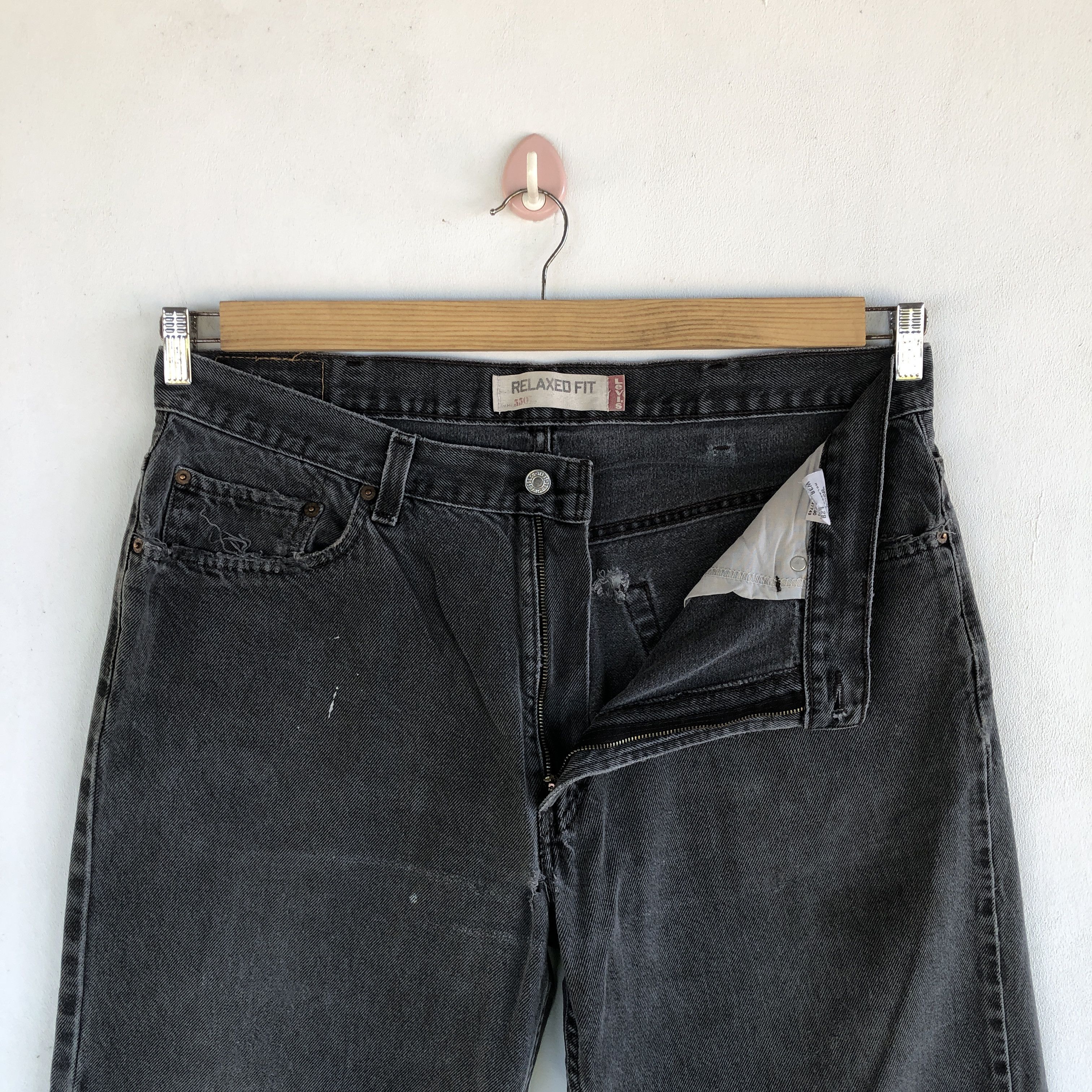 Levi's Vintage Levis 550 Jeans Levi's Faded Black Grunge Denim Size US 32 / EU 48 - 6 Thumbnail