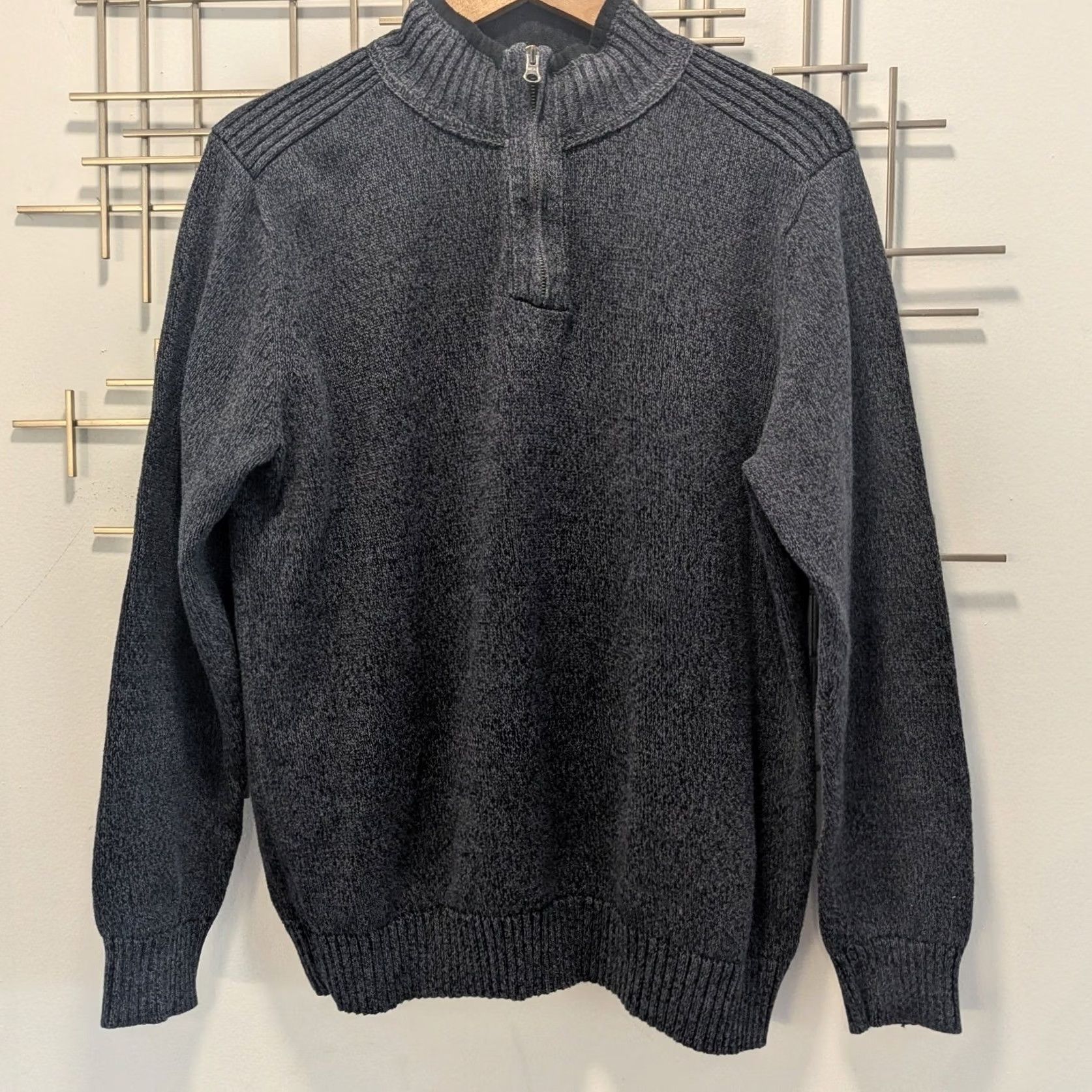 Dockers Dockers Mens 1/4 Zip Mock Neck Sweater L Dark Gray 100% Cotton Pullover Knit Casual Mens Regular Short sleeve? Size US L / EU 52-54 / 3 - 2 Thumbnail