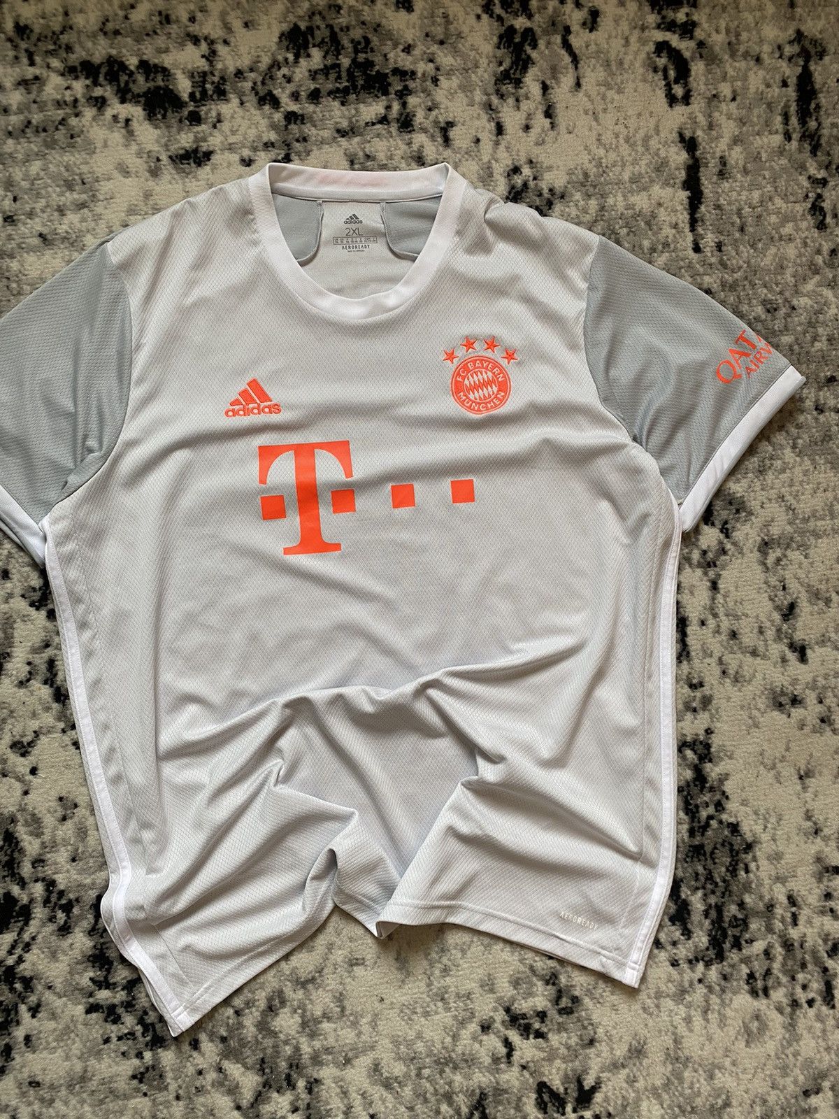 Adidas × Vintage Adidas Bayern Munich Jersey 2020 Away Authentic T-Shirt Size US XL / EU 56 / 4 - 2 Thumbnail