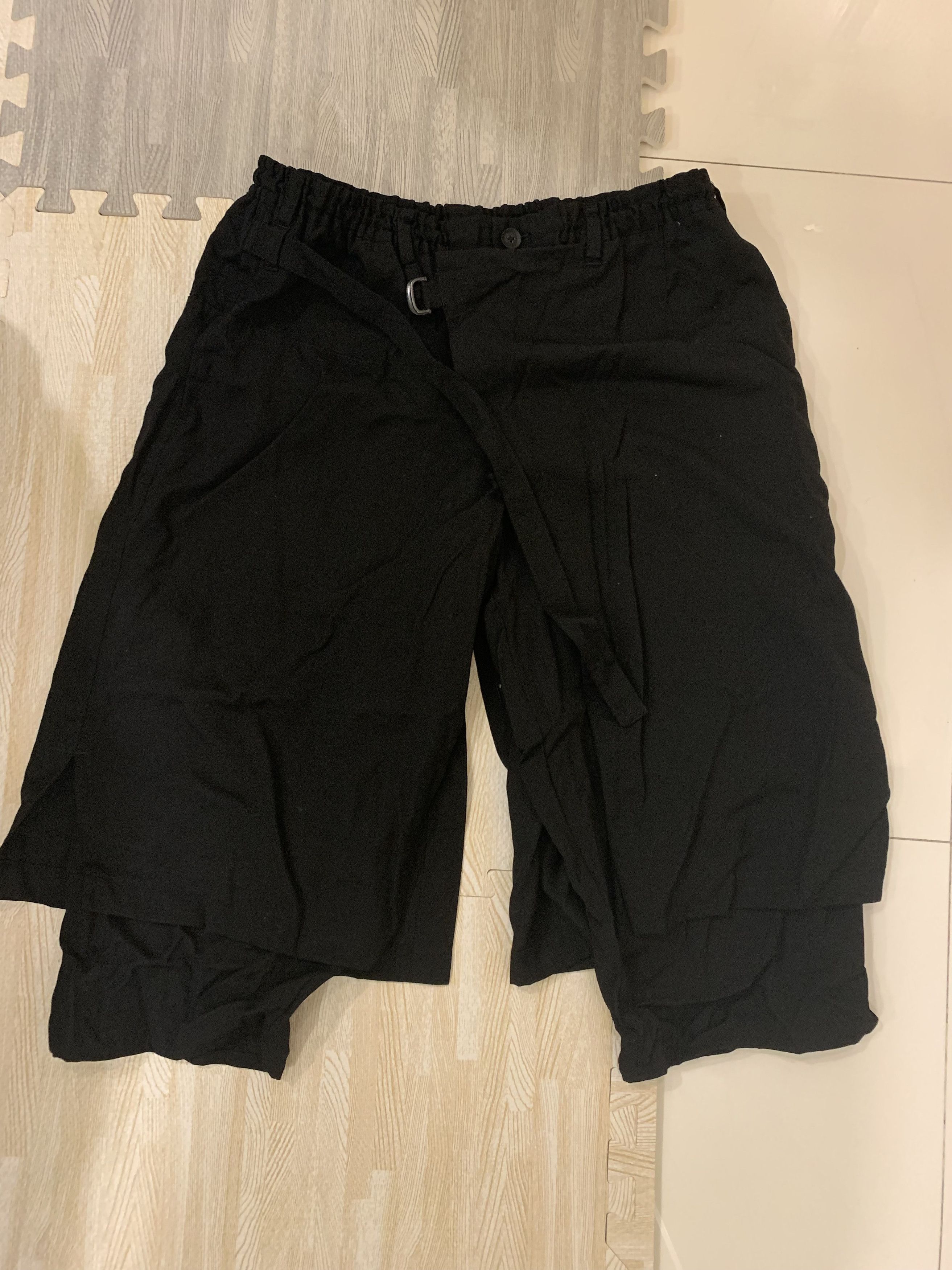 Yohji Yamamoto Yohji Yamamoto SS20 wool wrap pants Size US 32 / EU 48 - 1 Thumbnail