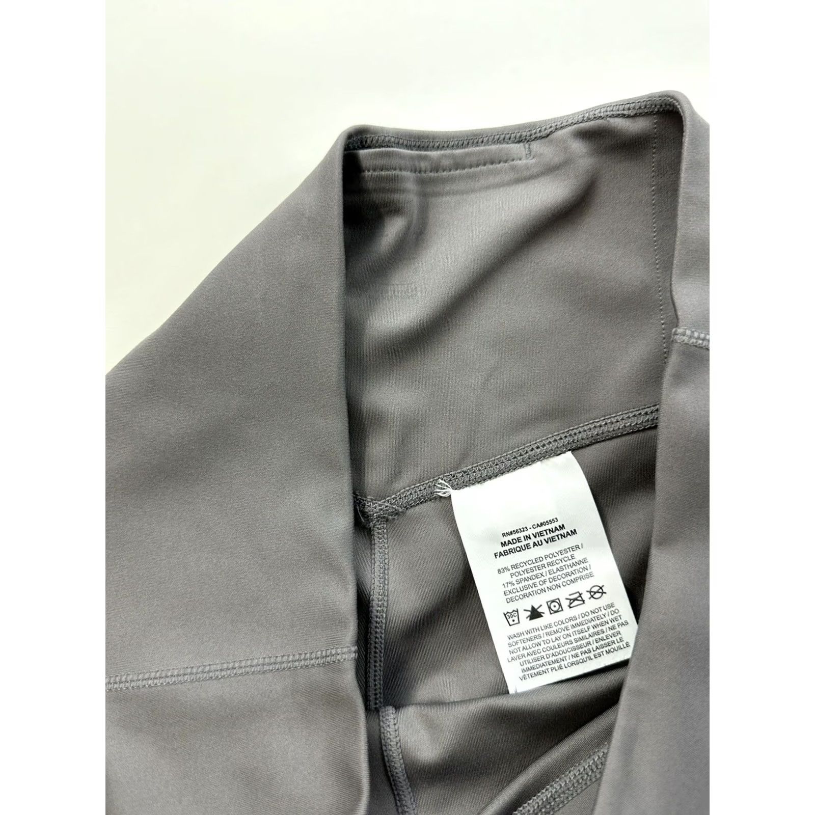 Nike Nike Cropped Womens L Gray One Leggings Women Grey BV0001 Size 36" / US 14 / IT 50 - 5 Thumbnail