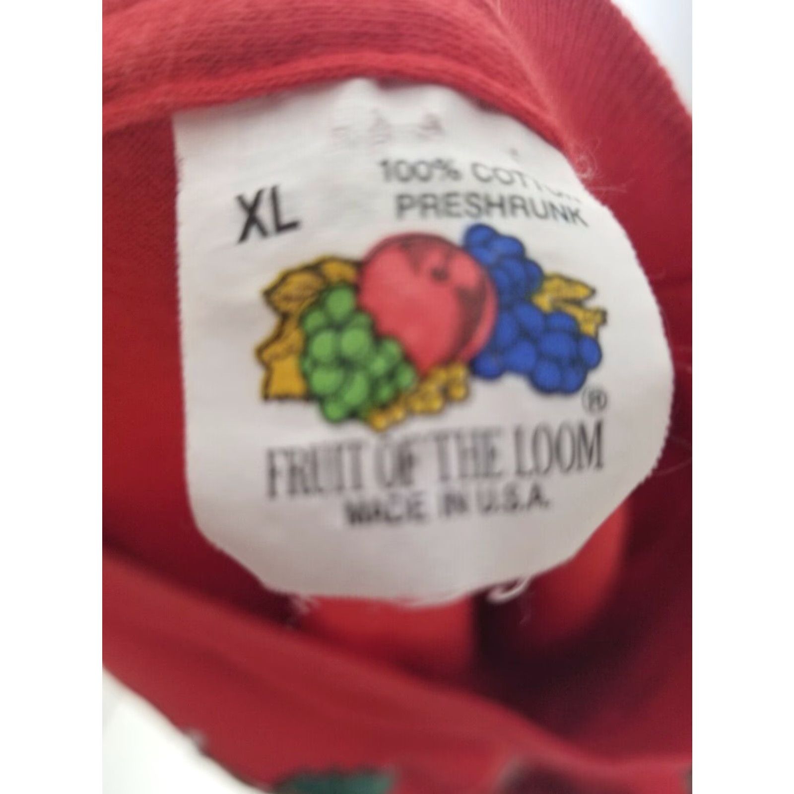 Fruit Of The Loom VINTAGE Fruit of the Loom Red Strawberry Bling Pocket T-Shirt XL Made in USA Mens Size XL / US 12-14 / IT 48-50 - 3 Thumbnail