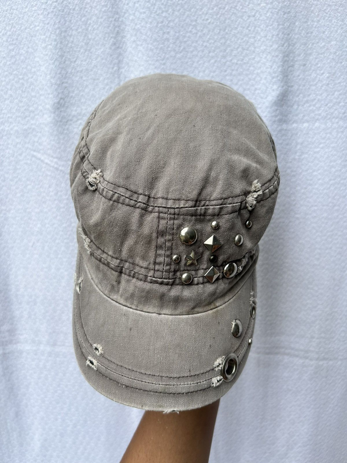 If Six Was Nine × Japanese Brand × Le Grande Bleu (L.G.B.) Distressed studded gothic hats Size ONE SIZE - 4 Thumbnail