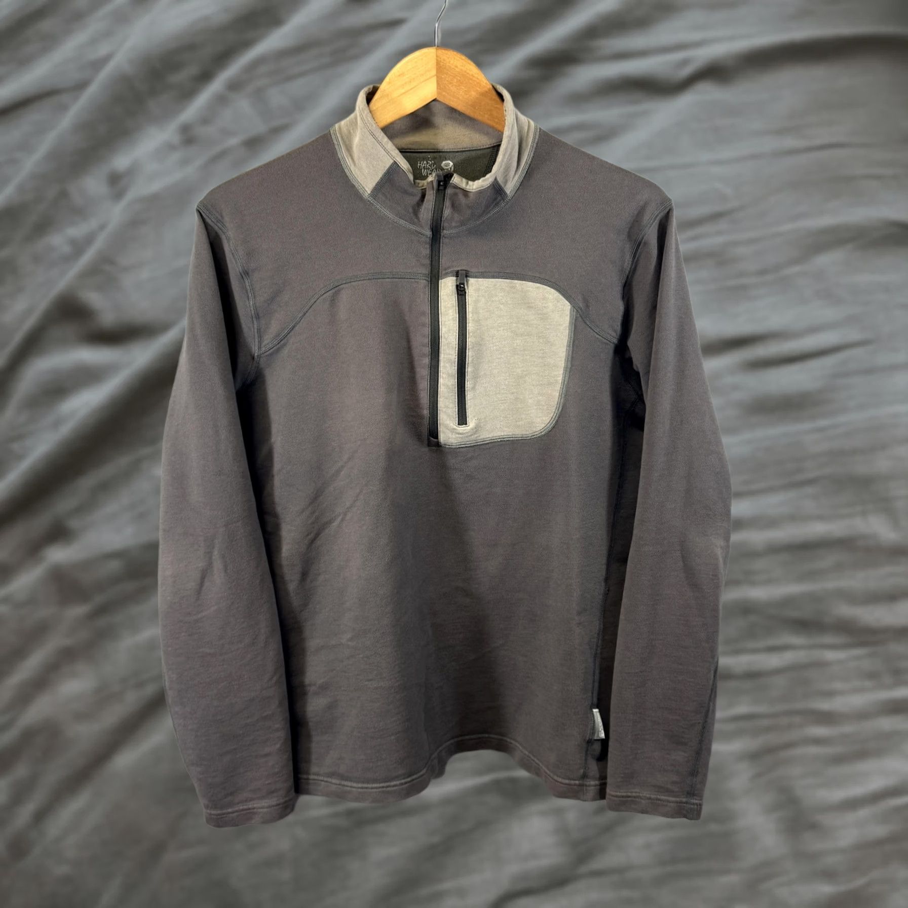 Mountain Hardwear Mountain Hardwear Pullover Mens Large Gray Quarter Zip Mock Neck Chest Pocket Sweatshirt L Regular String? Size US L / EU 52-54 / 3 - 1 Thumbnail