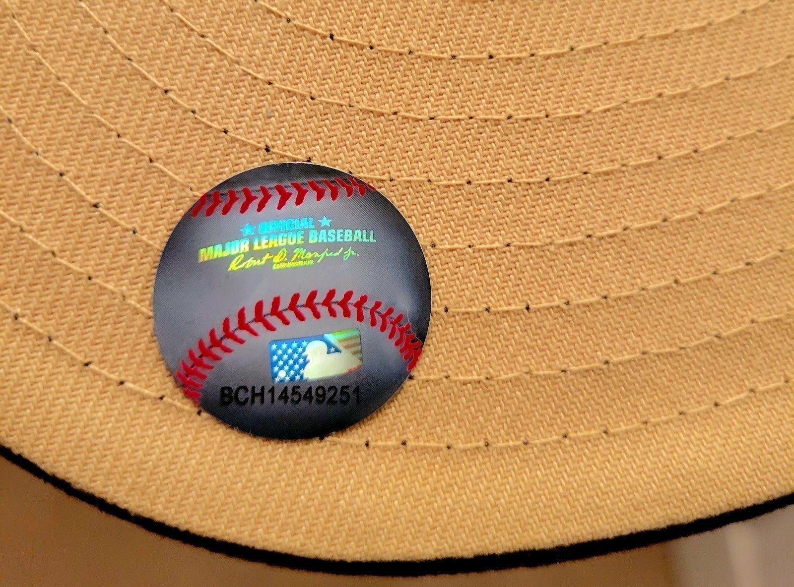 New Era *Firm* 7 3/4 Exclusive Fitted Philadelphia Phillies Hat Size ONE SIZE - 7 Thumbnail