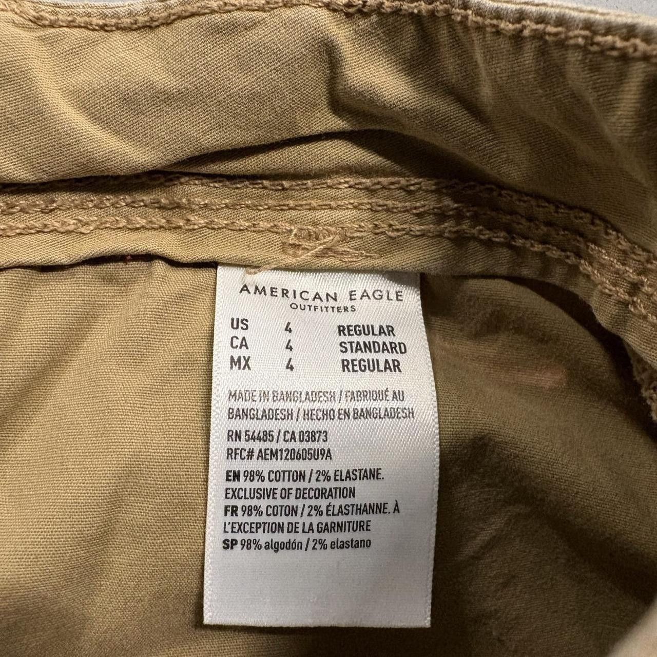 Vintage Crazy Vintage Y2K/2000s Baggy Skater Style Khaki Jogger Cargo Pants! Size US 27 - 7 Thumbnail