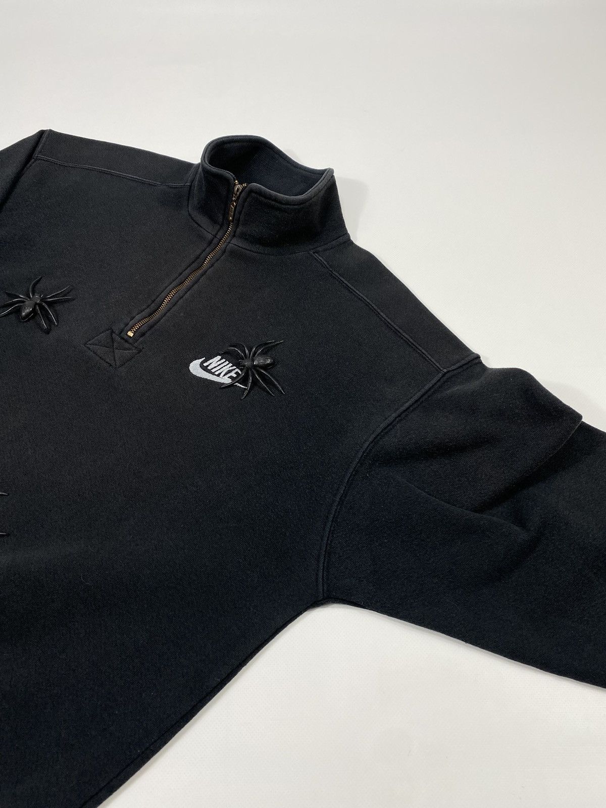 Nike 🔥LASTDROP🔥 Vintage 90s Nike Opium Poison Spiders Sweatshirt Size US S / EU 44-46 / 1 - 9 Thumbnail
