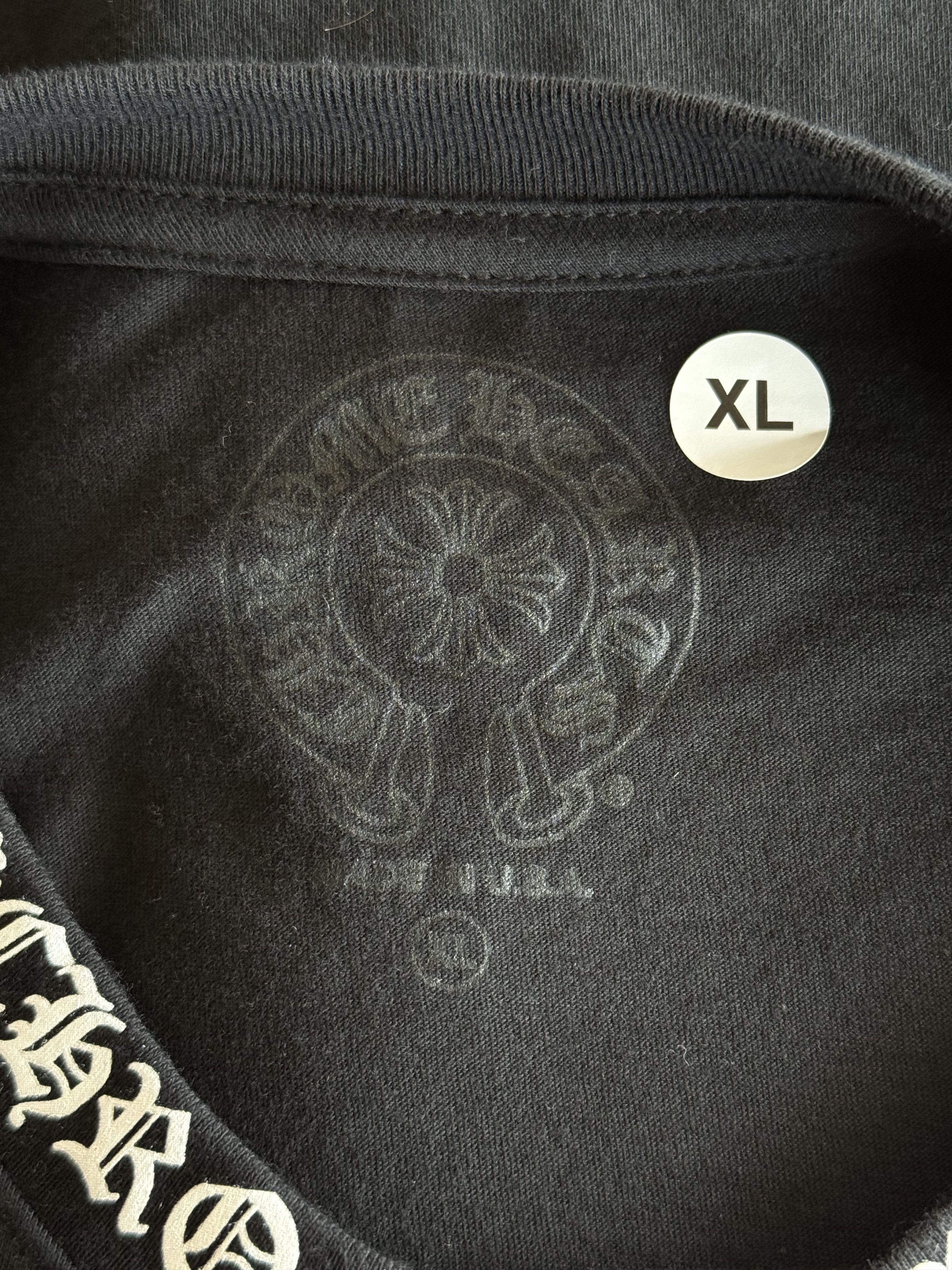 Chrome Hearts Chrome Hearts Black & White Neck Logo Longsleeve T-Shirt Size US XL / EU 56 / 4 - 3 Thumbnail