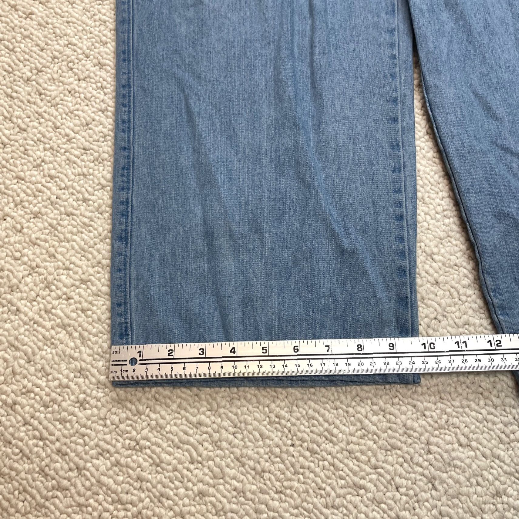 Eddie Bauer Eddie Bauer Jeans Blue Denim Mens 44x29 Straight Relaxed Medium Wash Pockets Size US 44 / EU 60 - 2 Thumbnail
