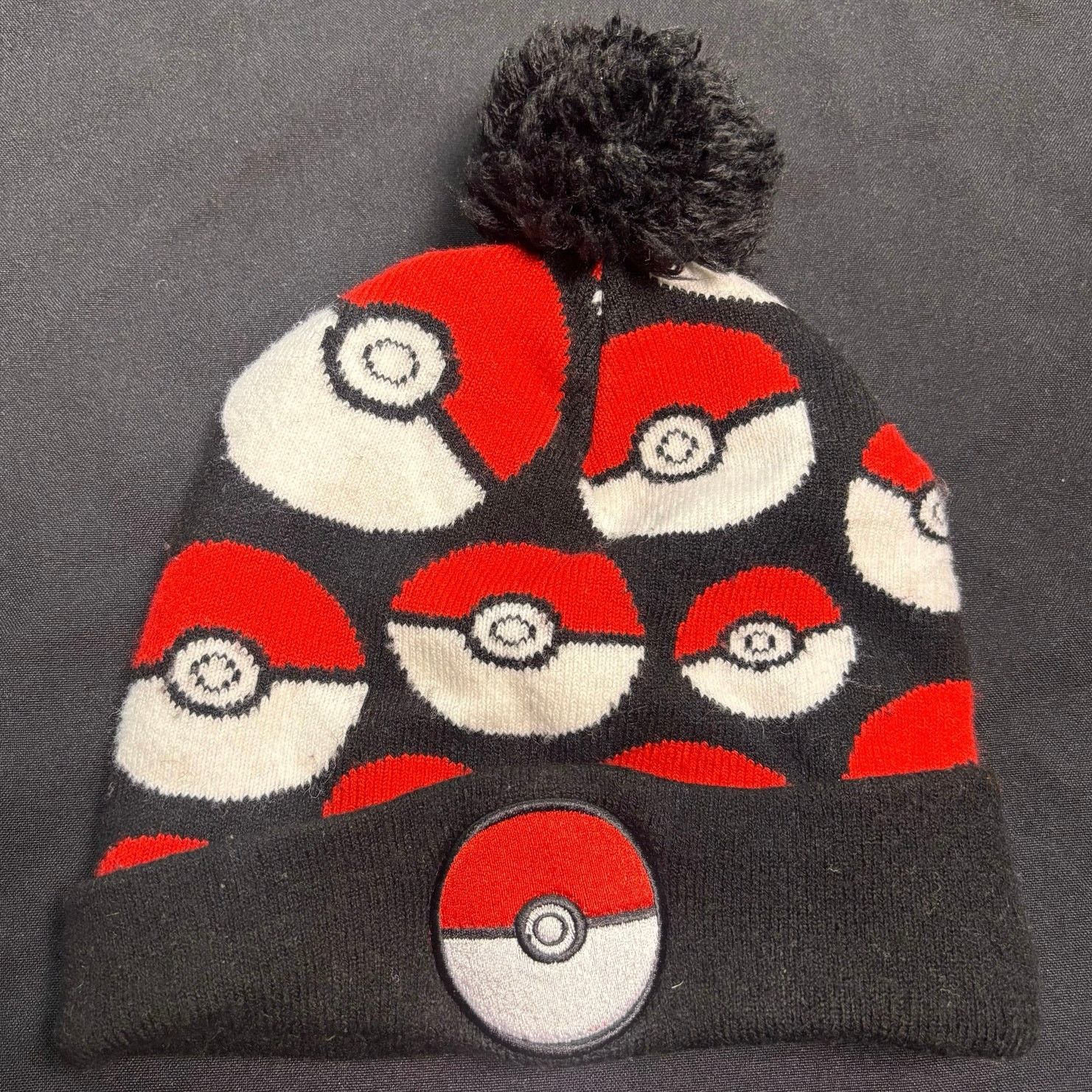 Pokemon Red Pokémon Poké Ball Beanie Size ONE SIZE - 4 Thumbnail