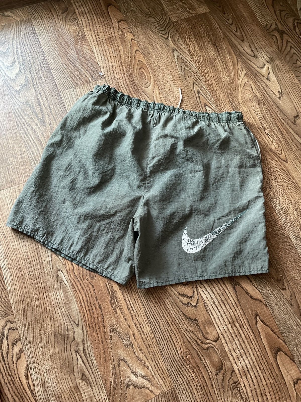 Nike Vintage Nike Shorts Nylon Swoosh Logo Drill Y2K Size US 32 / EU 48 - 3 Thumbnail