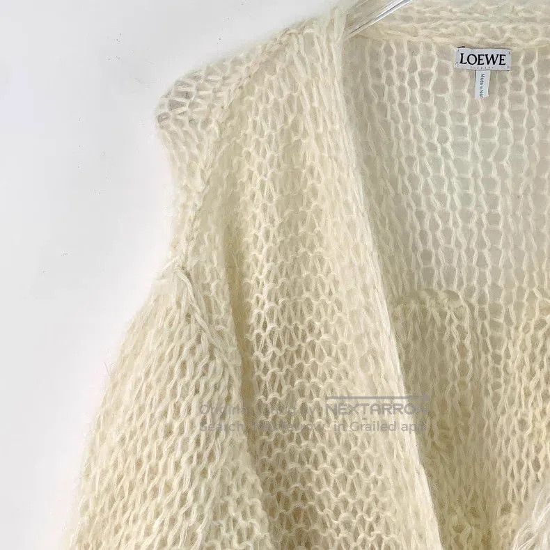 Loewe Loewe Beige Logo Mohair V-Neck Single-Breasted Long Sleeve Size XS / US 0-2 / IT 36-38 - 3 Thumbnail