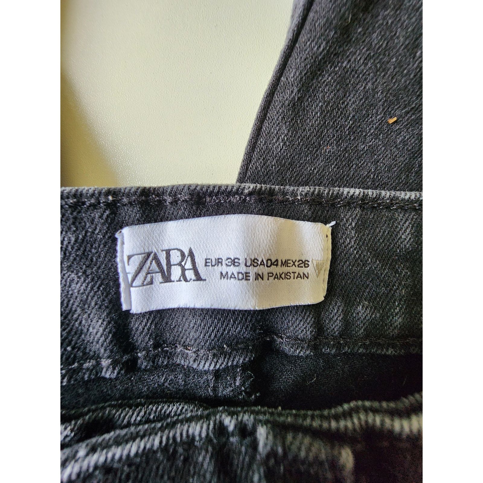 Zara Vintage Zara Black Flare Wide Leg Jeans Womens 4 Size 27" / US 4 / IT 40 - 3 Thumbnail