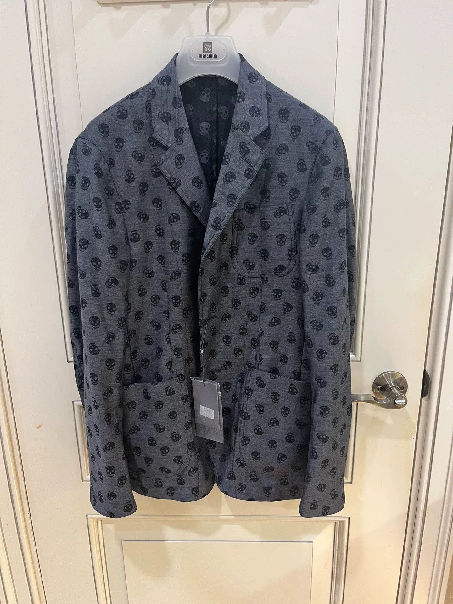 Alexander McQueen Alexander McQueen Gray Skull Wool Blazer Size US S / EU 44-46 / 1 - 2 Thumbnail