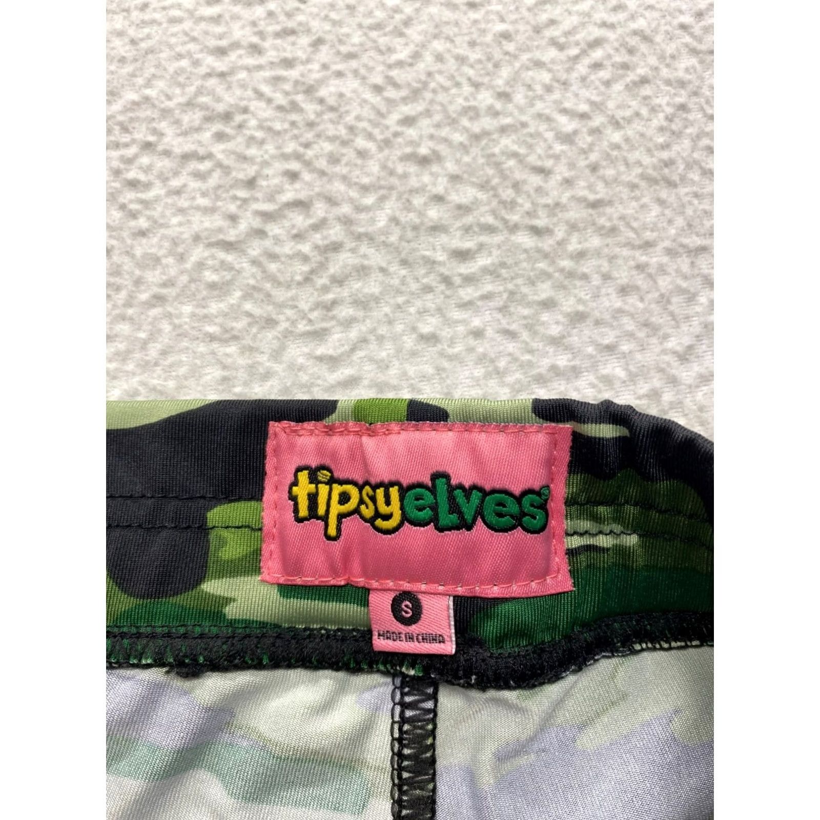 Vintage Womens Leggings Camouflage Print Small Green Polyester Spandex Tipsyelves Ankle Full-length Size 28" / US 6 / IT 42 - 7 Thumbnail