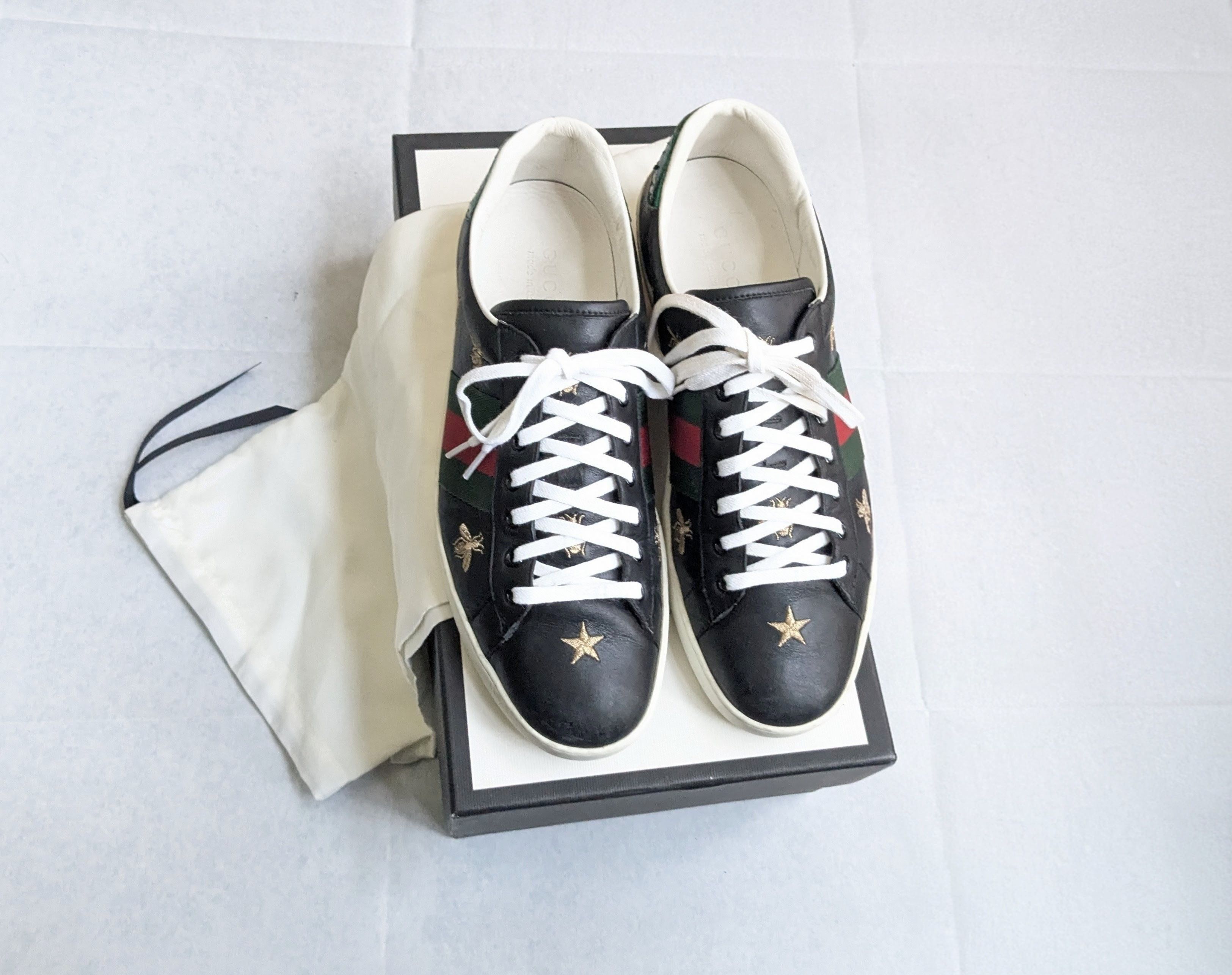 Gucci Gucci Ace Stars Bee Sneakers Black 10.5 Leather Low Size US 10.5 / EU 43-44 - 1 Thumbnail
