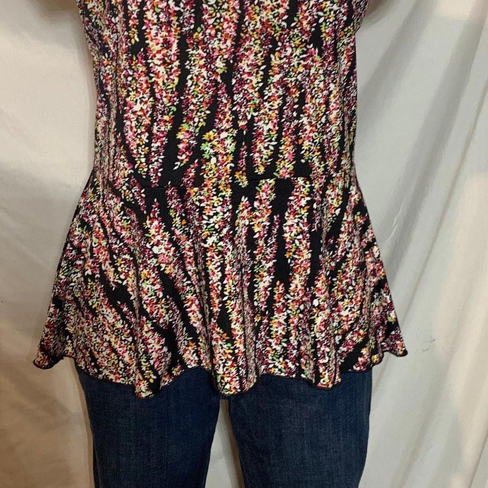 Industry of All Nations Notations Black Floral Peplum Short Sleeve Top, S Size S / US 4 / IT 40 - 4 Thumbnail